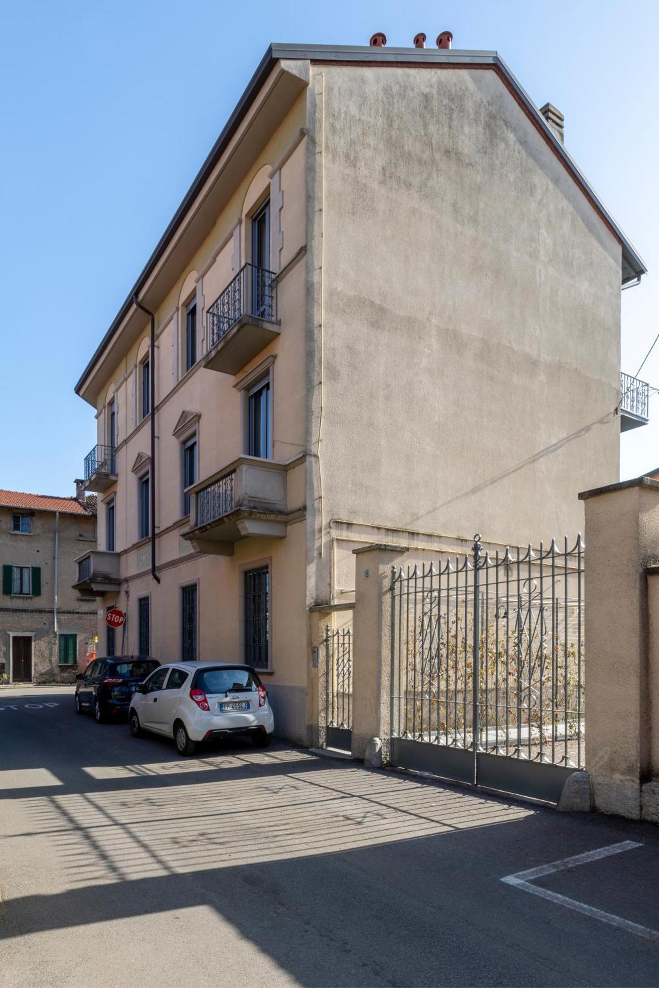 Ferienwohnung Residenza '900 Castellanza Exterior foto